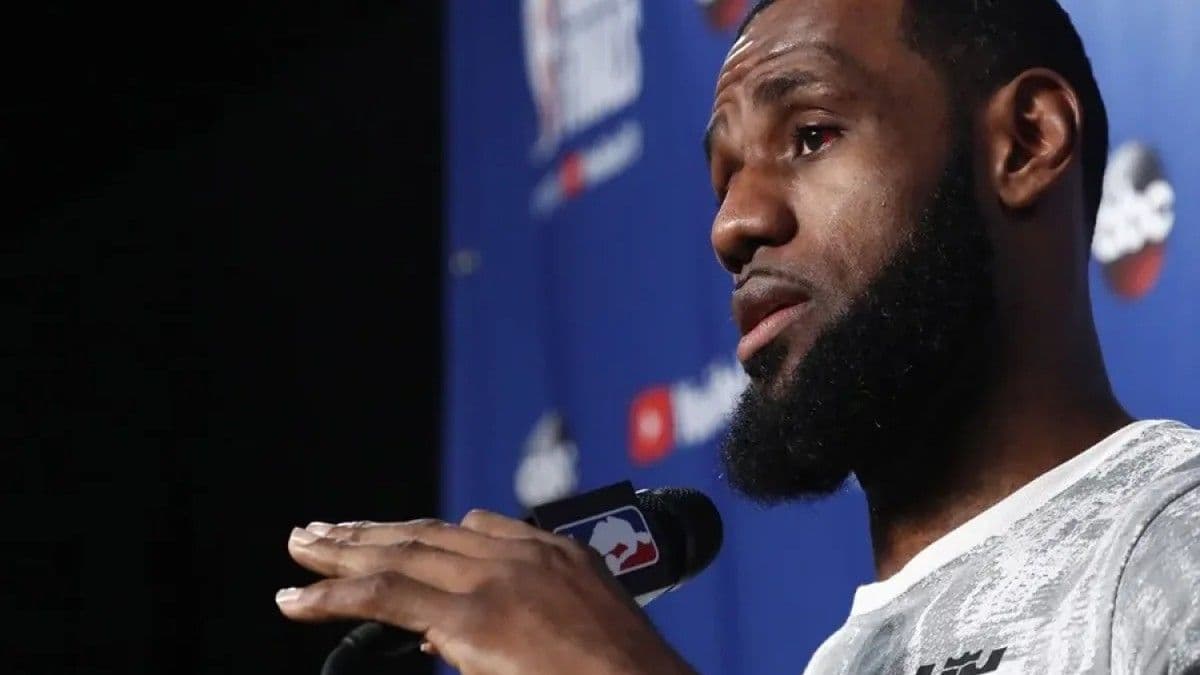 LeBron James se une a los Philadelphia 76ers para una nueva etapa en la NBA