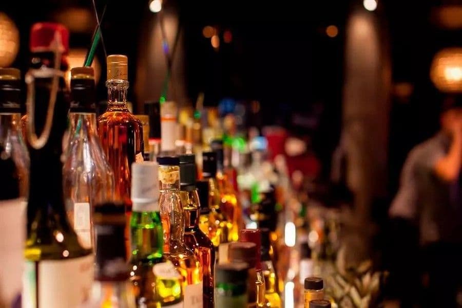 Clausuran 744 negocios de bebidas alcohólicas en seis meses