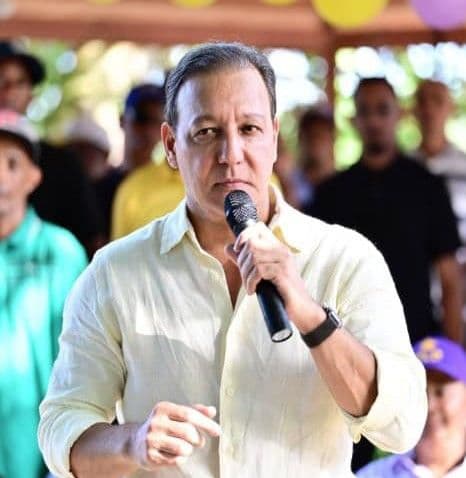 Abel Martínez critica plan económico del Gobierno