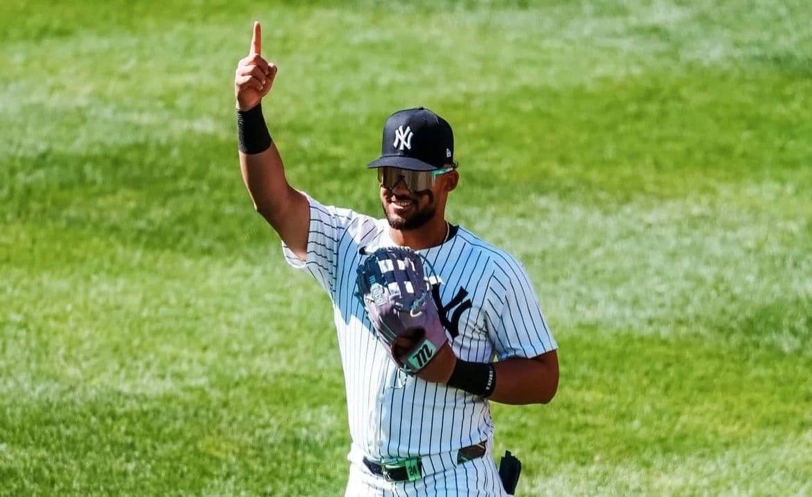 Jasson Domínguez supera obstáculos para unirse a los Yankees en Toronto