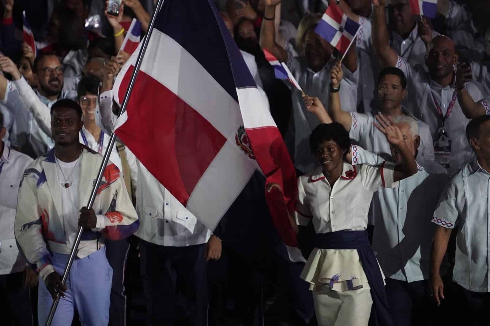 Delegación dominicana lidera apertura de Juegos Centroamericanos y del Caribe 2026