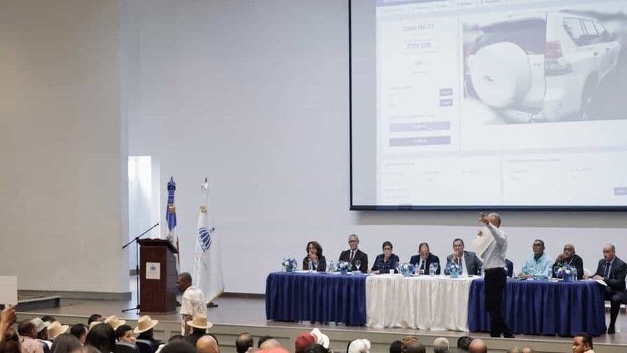 Gobierno dominicano busca ahorrar RD$8,000 millones en alquileres