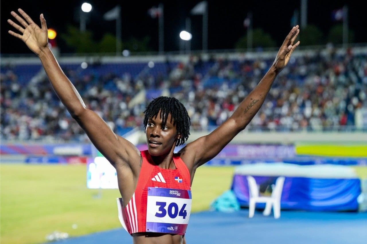Marileidy Paulino se acerca a un récord mundial en los 400 metros