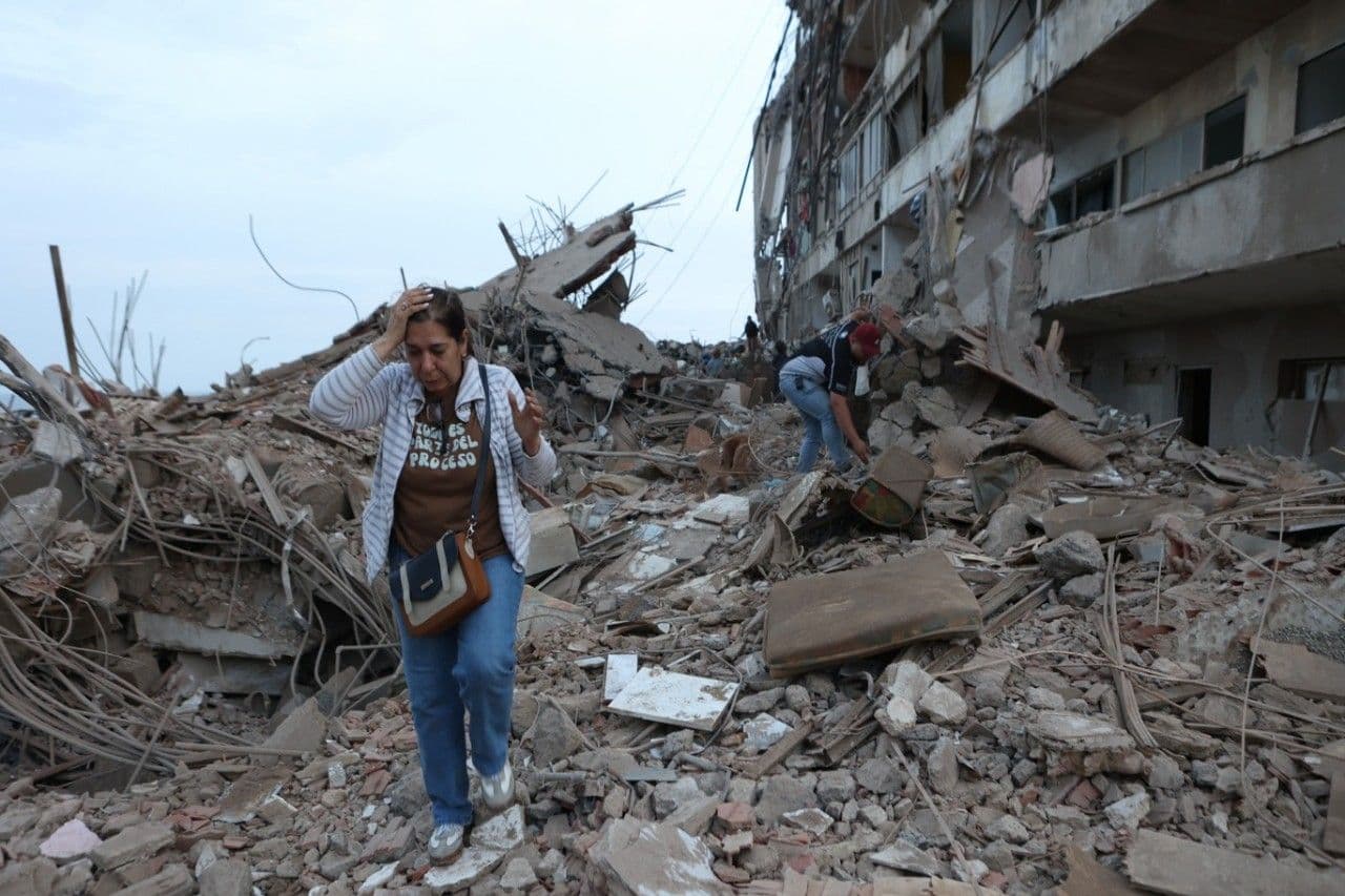 El Gobierno de Venezuela eleva a unos 235 los muertos y a 4.300 los heridos por terremotos
