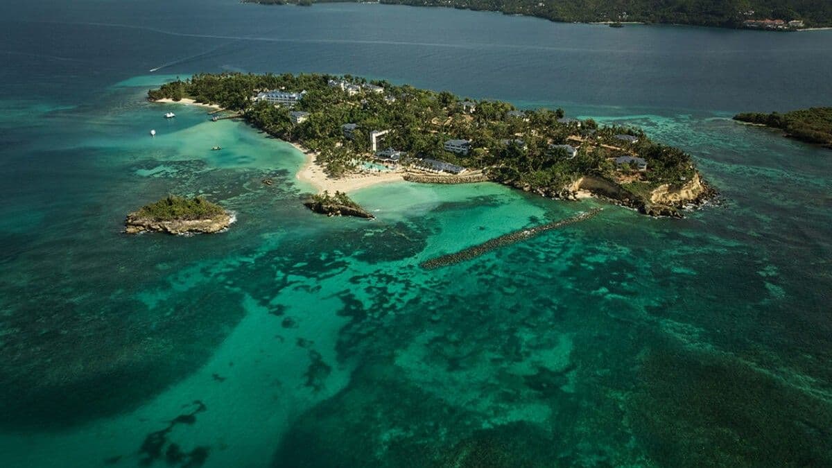 Artistas dominicanos participarán en residencia creativa en Cayo Levantado