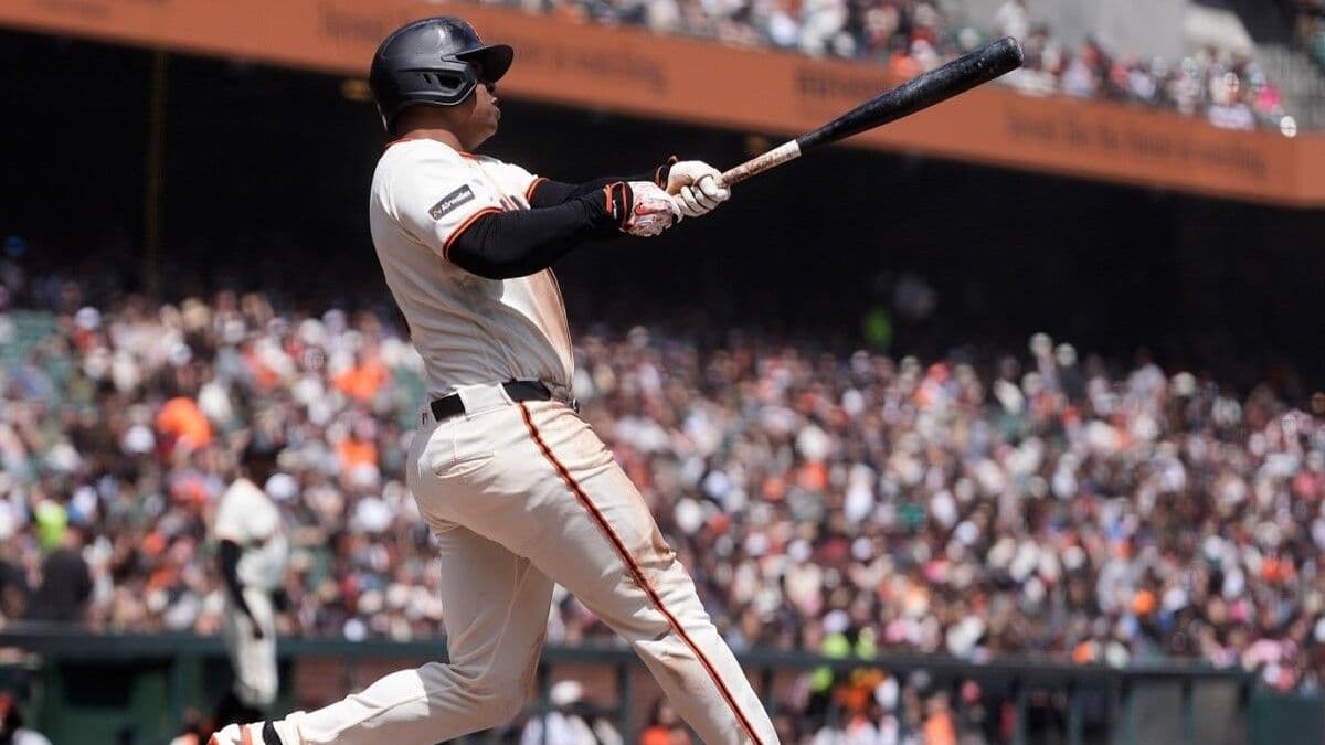 Rafael Devers destaca en victoria de los Gigantes sobre los Mets