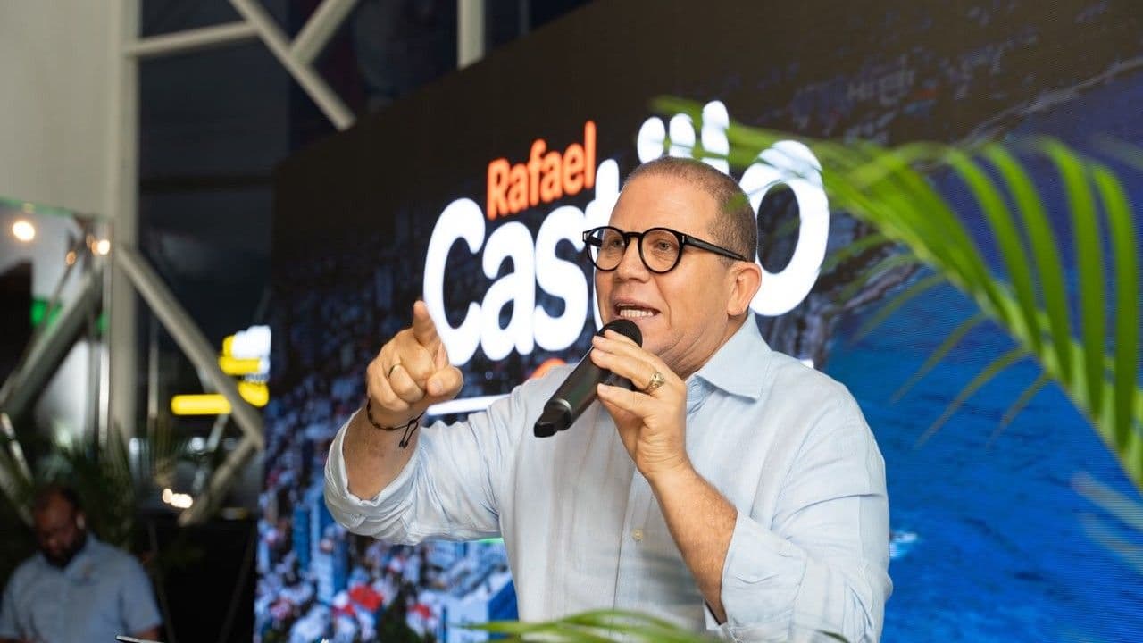 Rafael Castillo lanza precandidatura a la Alcaldía de Santo Domingo Este
