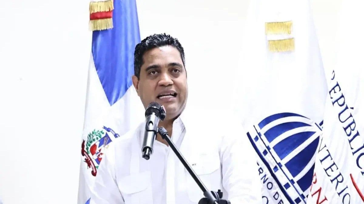 Posible sanción al fútbol dominicano por prohibición a equipos haitianos