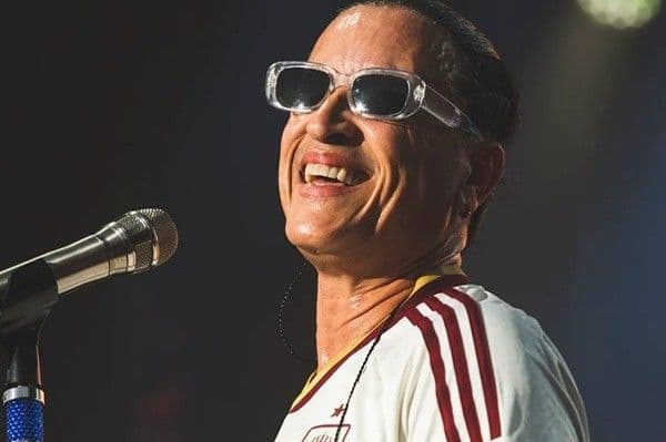 Elvis Crespo deslumbra en concierto en Madrid