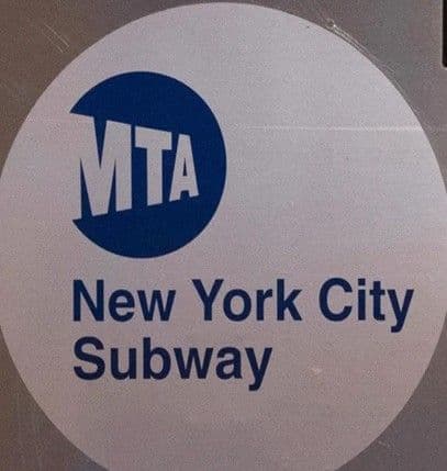 Propuesta de aumento en tarifas de transporte público en Nueva York para 2027