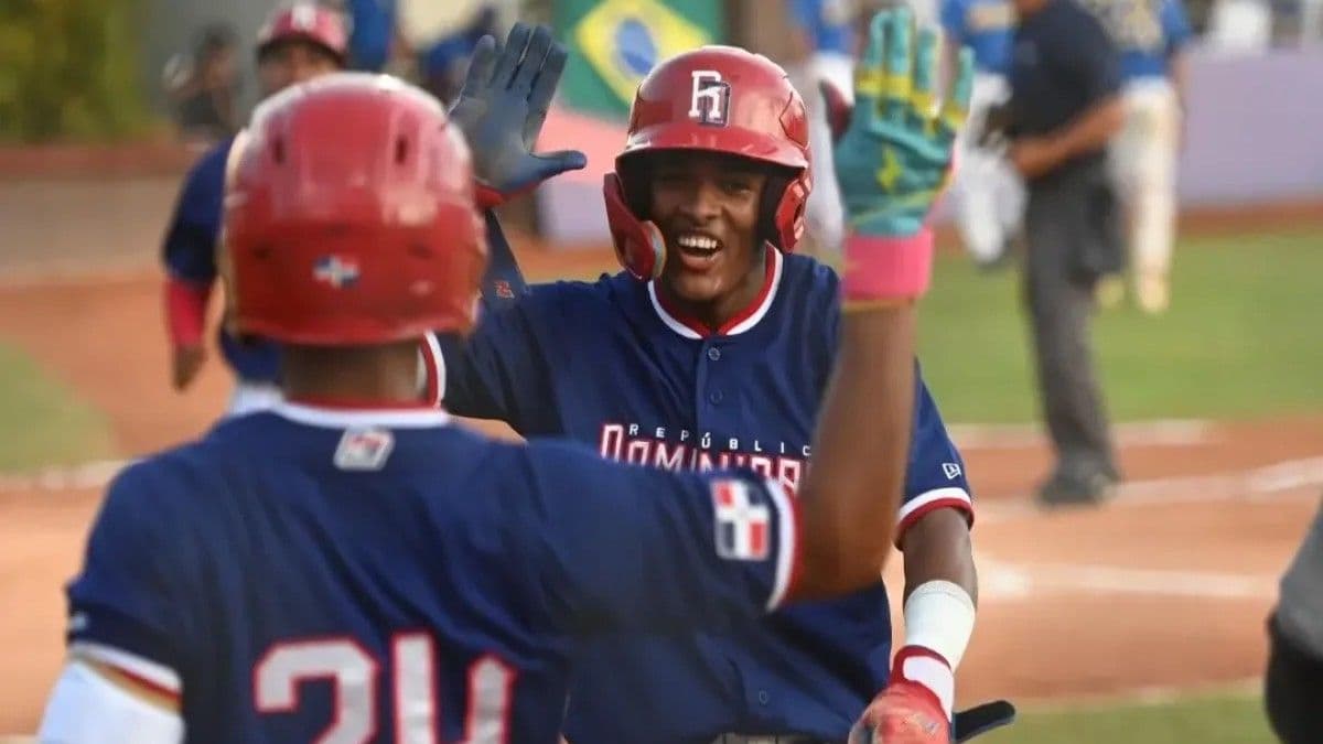 Dominicana vence a Brasil en Premundial de Béisbol U-18