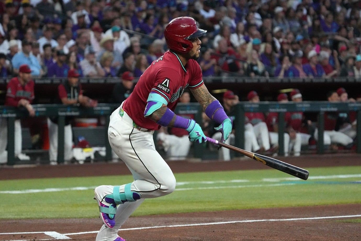 Ketel Marte se someterá a resonancia en la rodilla tras ingresar a lista restringida