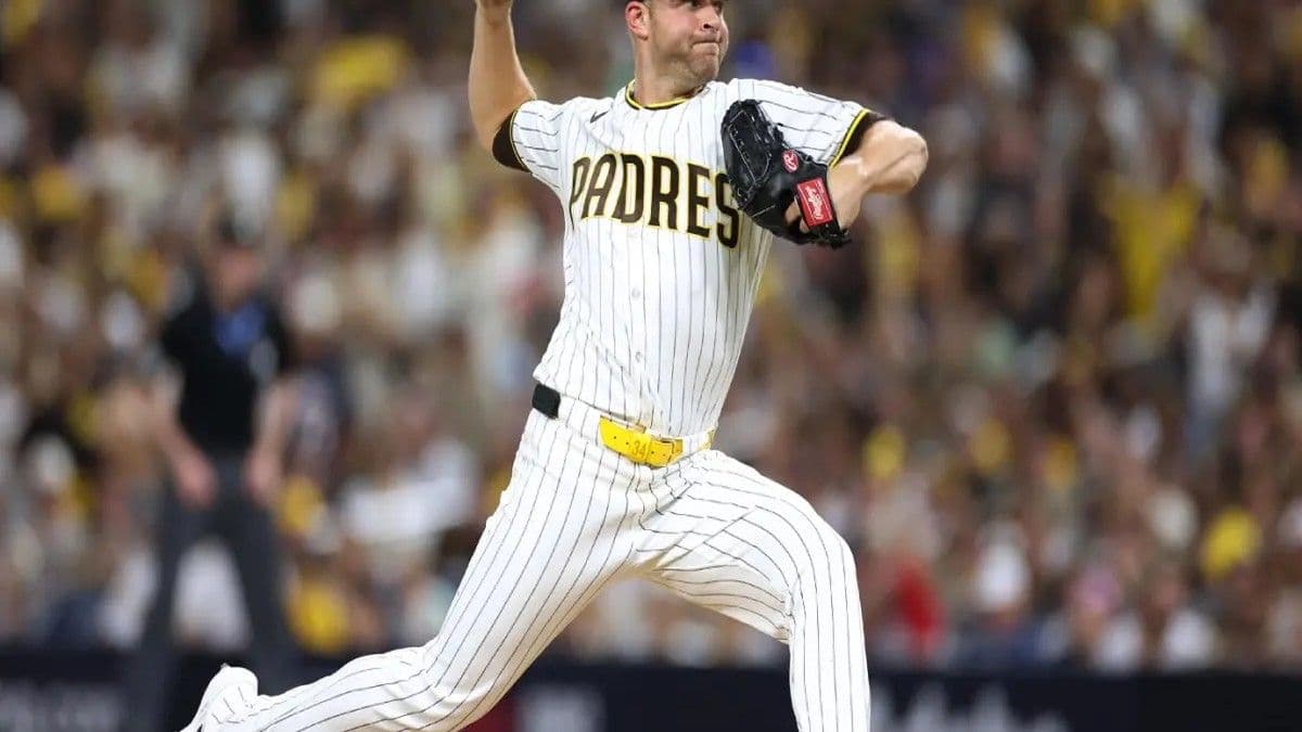 Michael King lidera victoria crucial para los Padres en la Serie Divisional