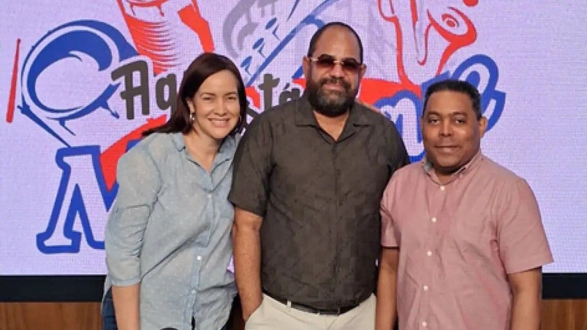 Moisés Sánchez rememora su colaboración con Shakira