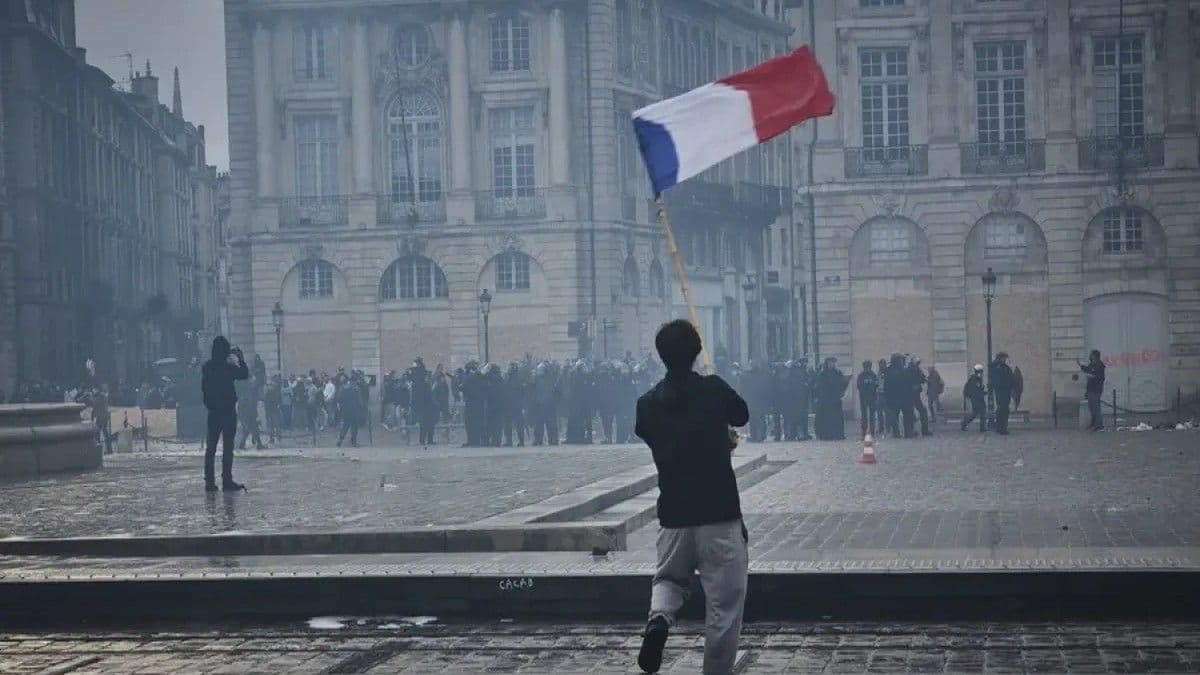 Francia enfrenta nueva semana de protestas sociales