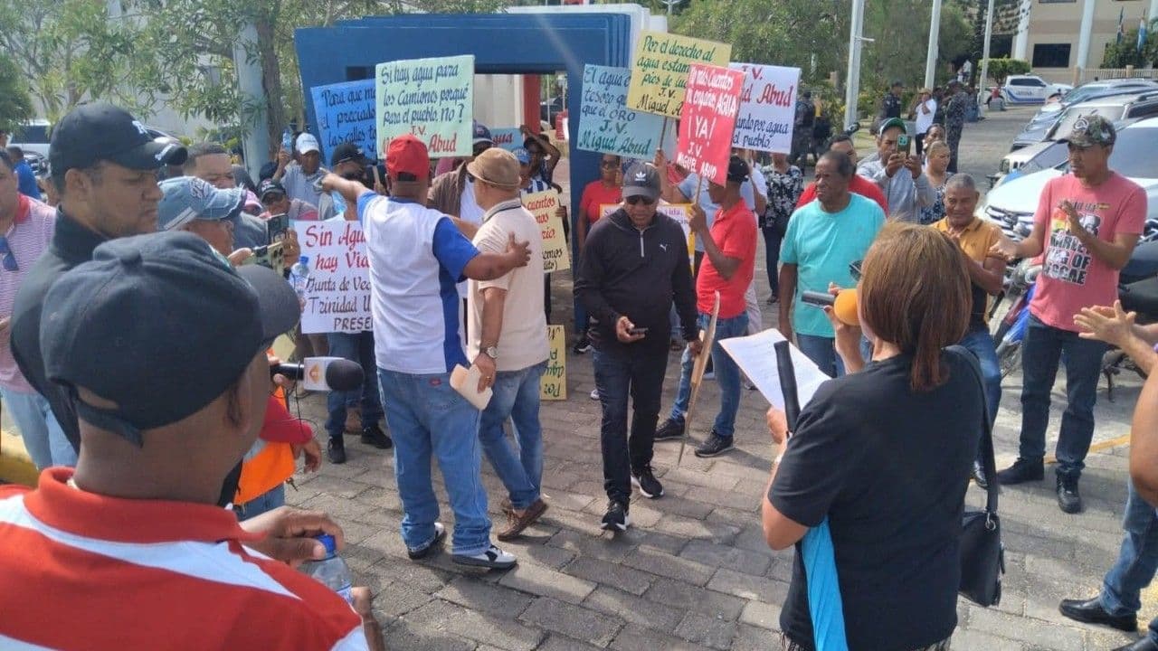 Organizaciones sociales convocan cacerolazo en Nagua por escasez de agua