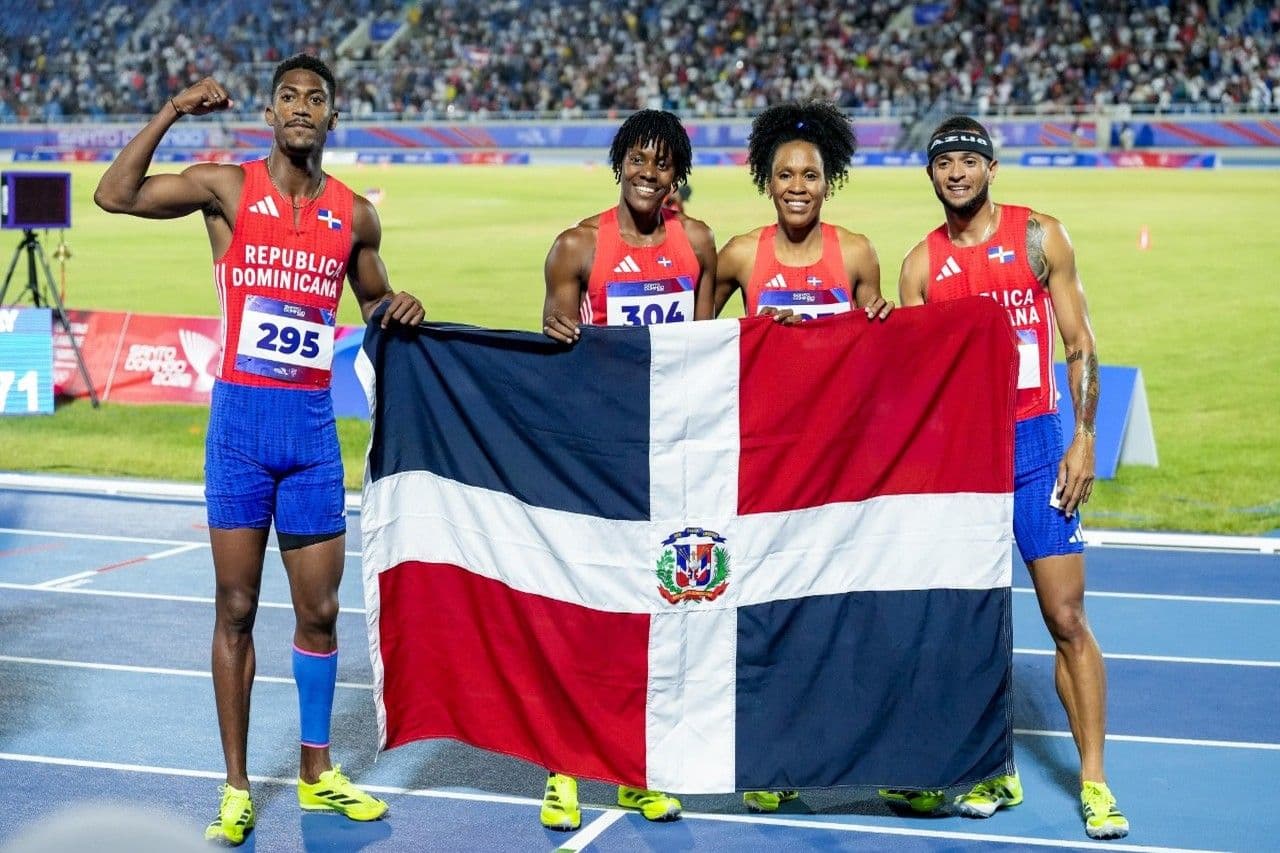 Marileidy Paulino lidera al relevo dominicano hacia el oro en los Juegos Centroamericanos