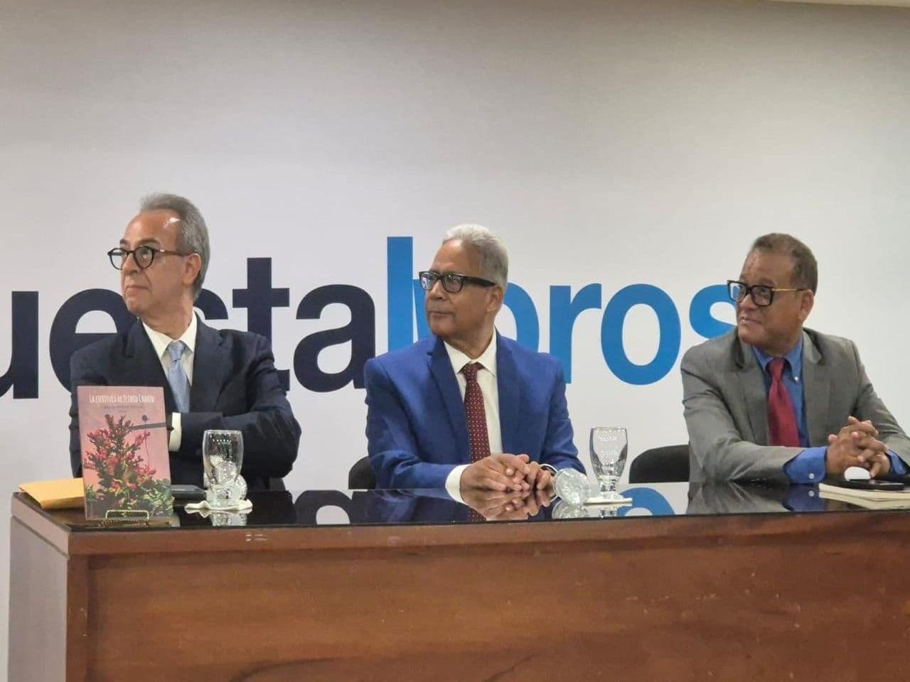 Plinio Chahín lanza dos nuevos libros sobre crítica y literatura dominicana