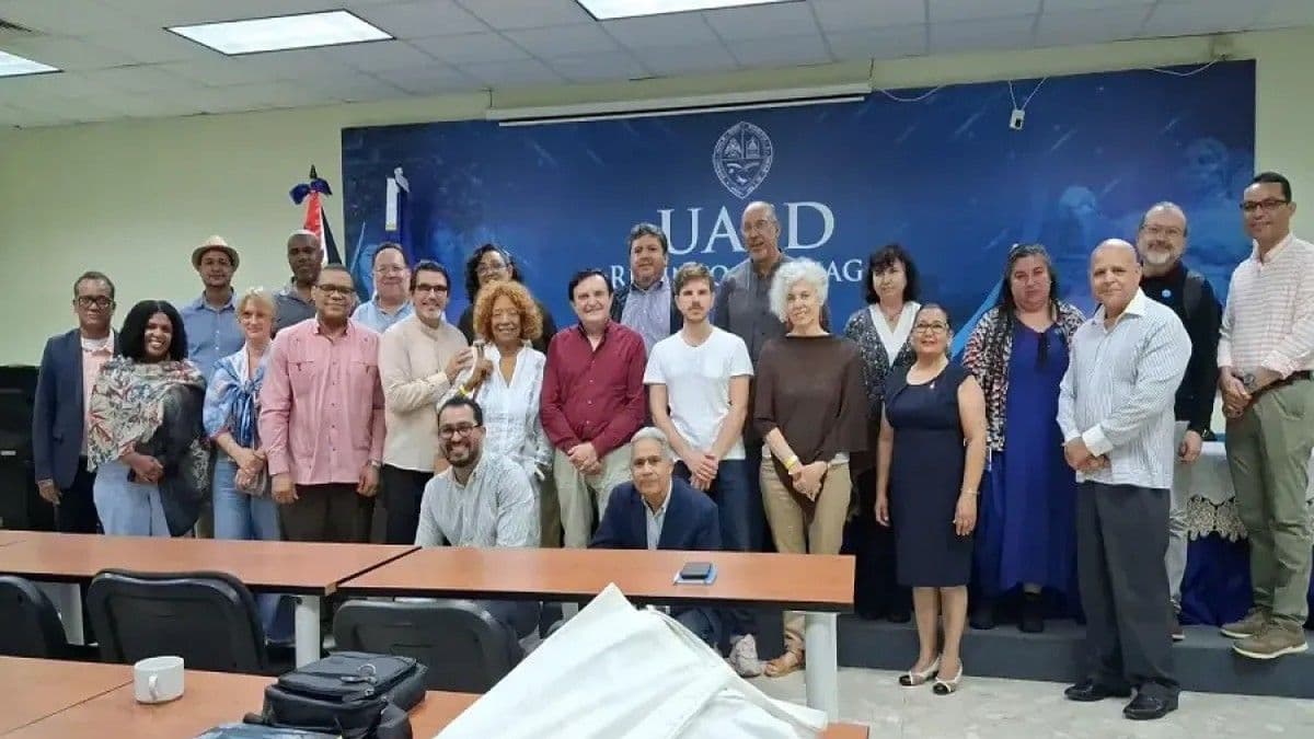 Concluye la XV Semana Internacional de la Poesía en Santo Domingo