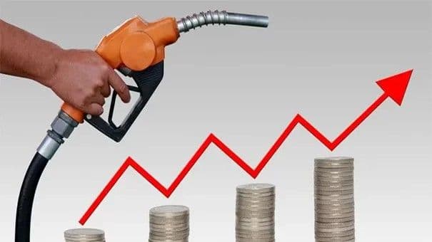 Organizaciones sociales y amas de casa rechazan alza de combustibles