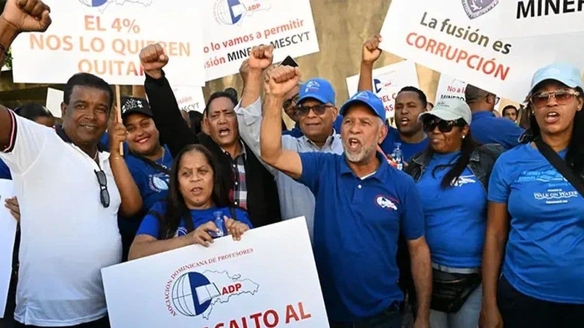 ADP acusa al Ministerio de Educación de manipular resultados de evaluación docente