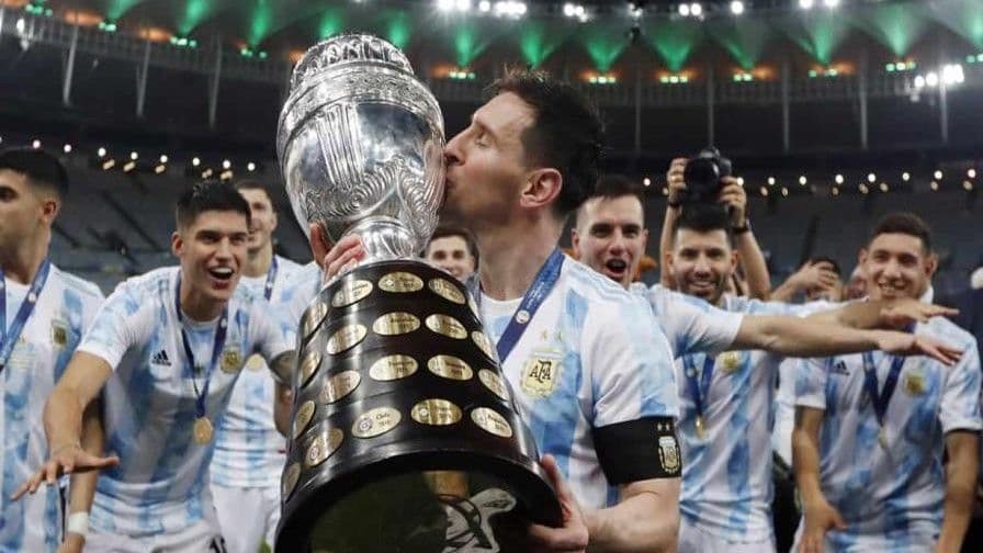 Lionel Messi anuncia su retiro de la selección argentina