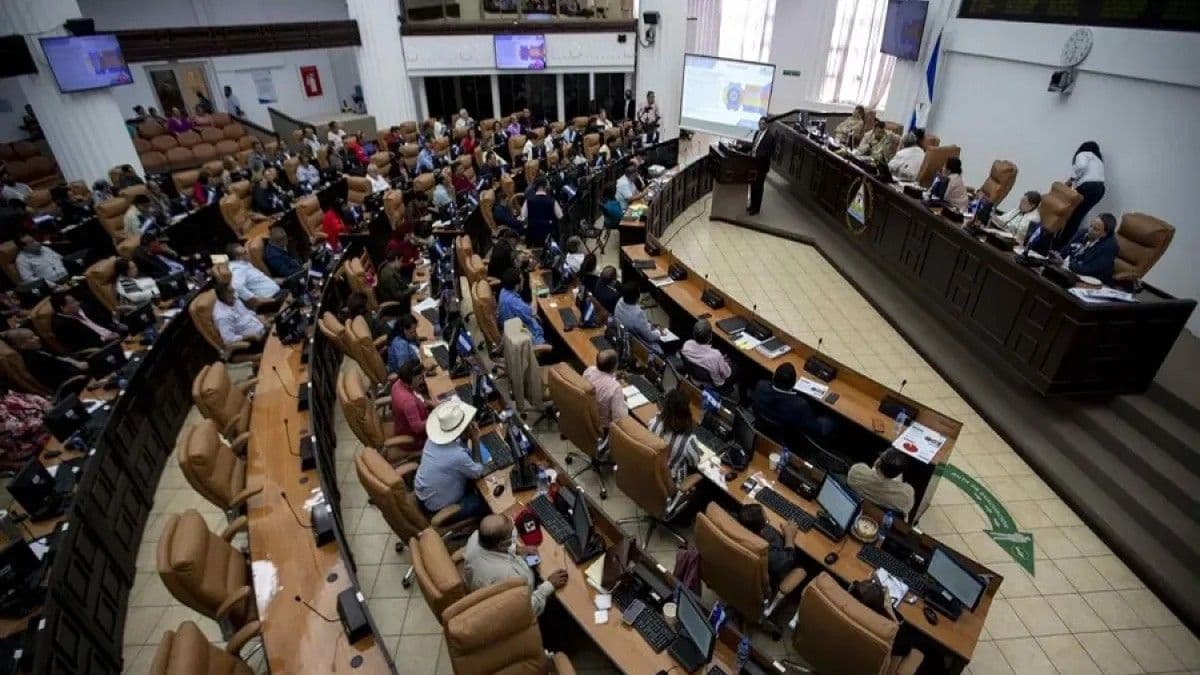 Nicaragua busca invalidar leyes extranjeras en reforma constitucional