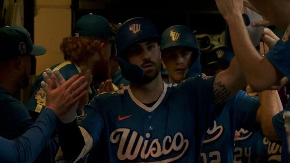 Cerveceros de Milwaukee aseguran su octava clasificación a los playoffs