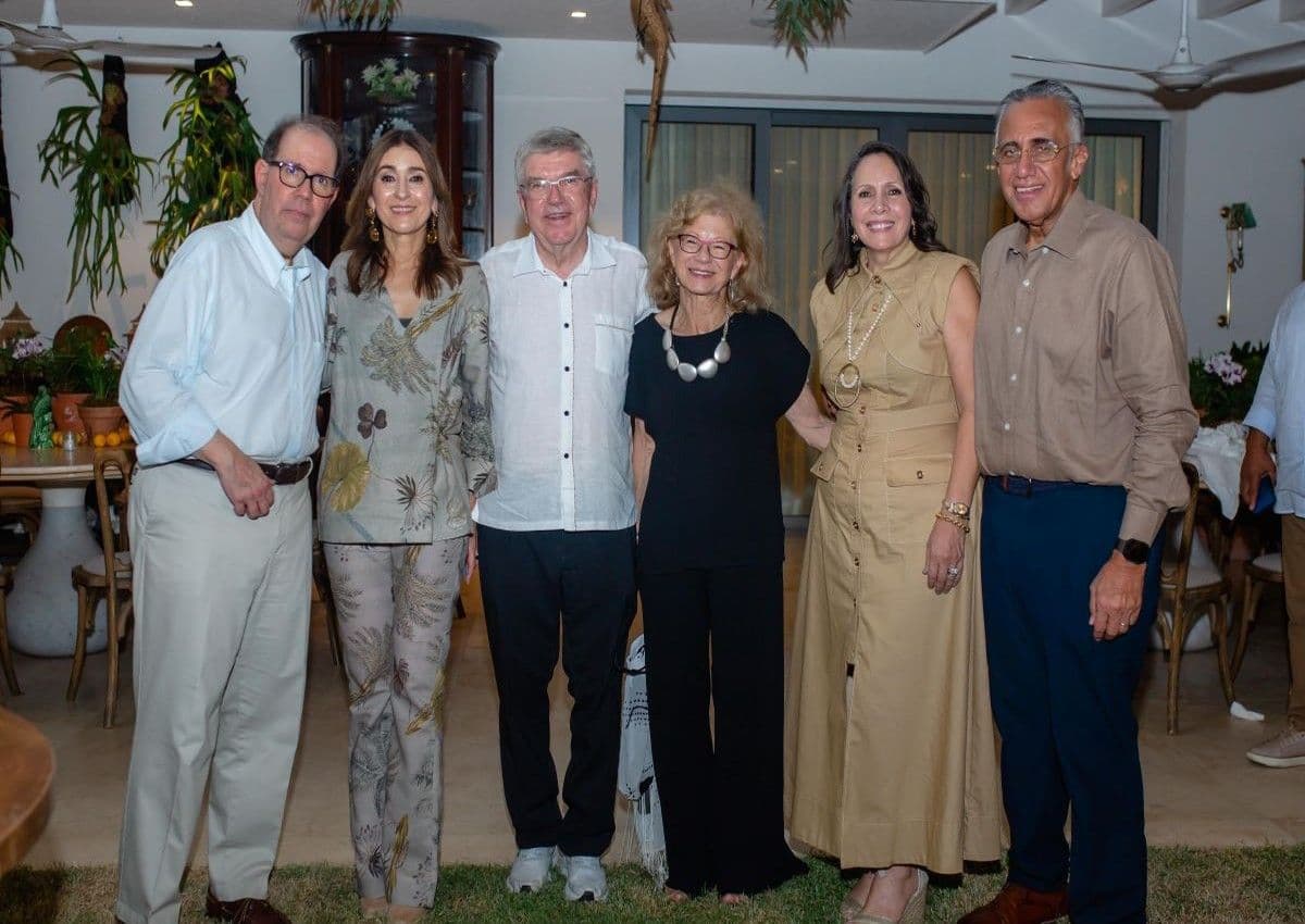 Felipe Vicini y CRESO homenajean a miembros del COI