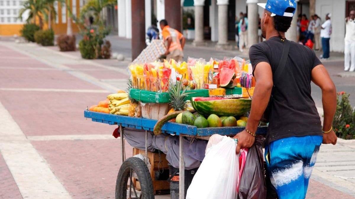 Conep advierte que altos costos de formalización impulsan la informalidad empresarial
