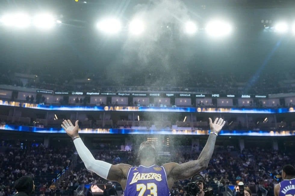 LeBron James podría anunciar sus planes futuros en la NBA