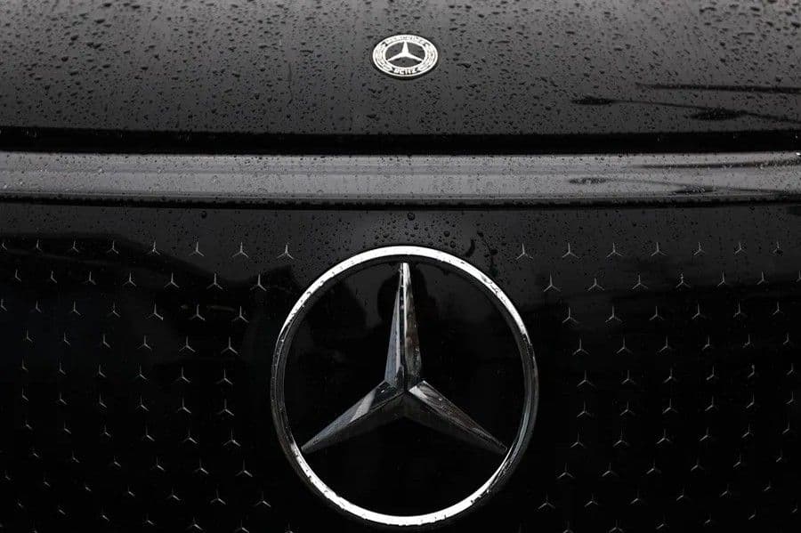 Mercedes-Benz reduce beneficios un 6% en la primera mitad de 2026 por competencia en China
