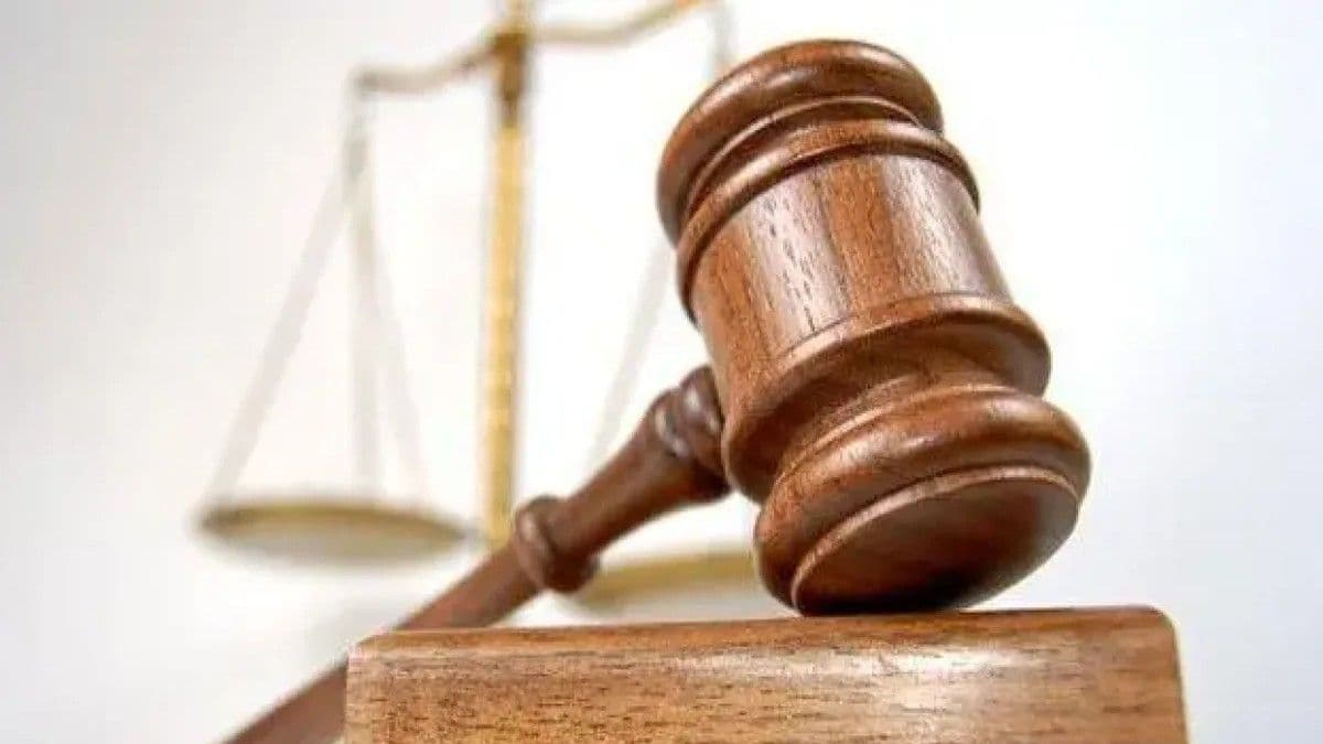 Mujer condenada a tres años por robo de municiones de la Policía