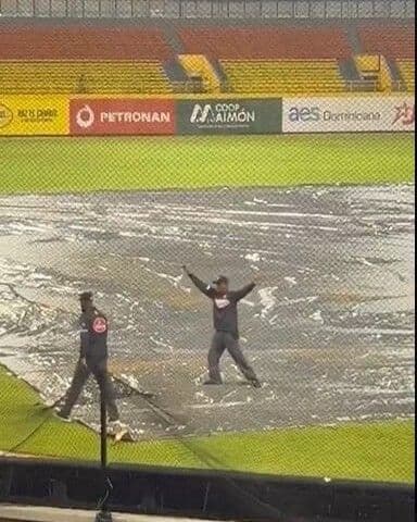 Lluvias obligan a posponer nuevamente partido entre Estrellas y Águilas
