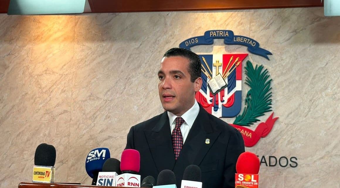 Charlie Mariotti Jr. impulsa proyecto para proteger la libertad de expresión en el Código Penal