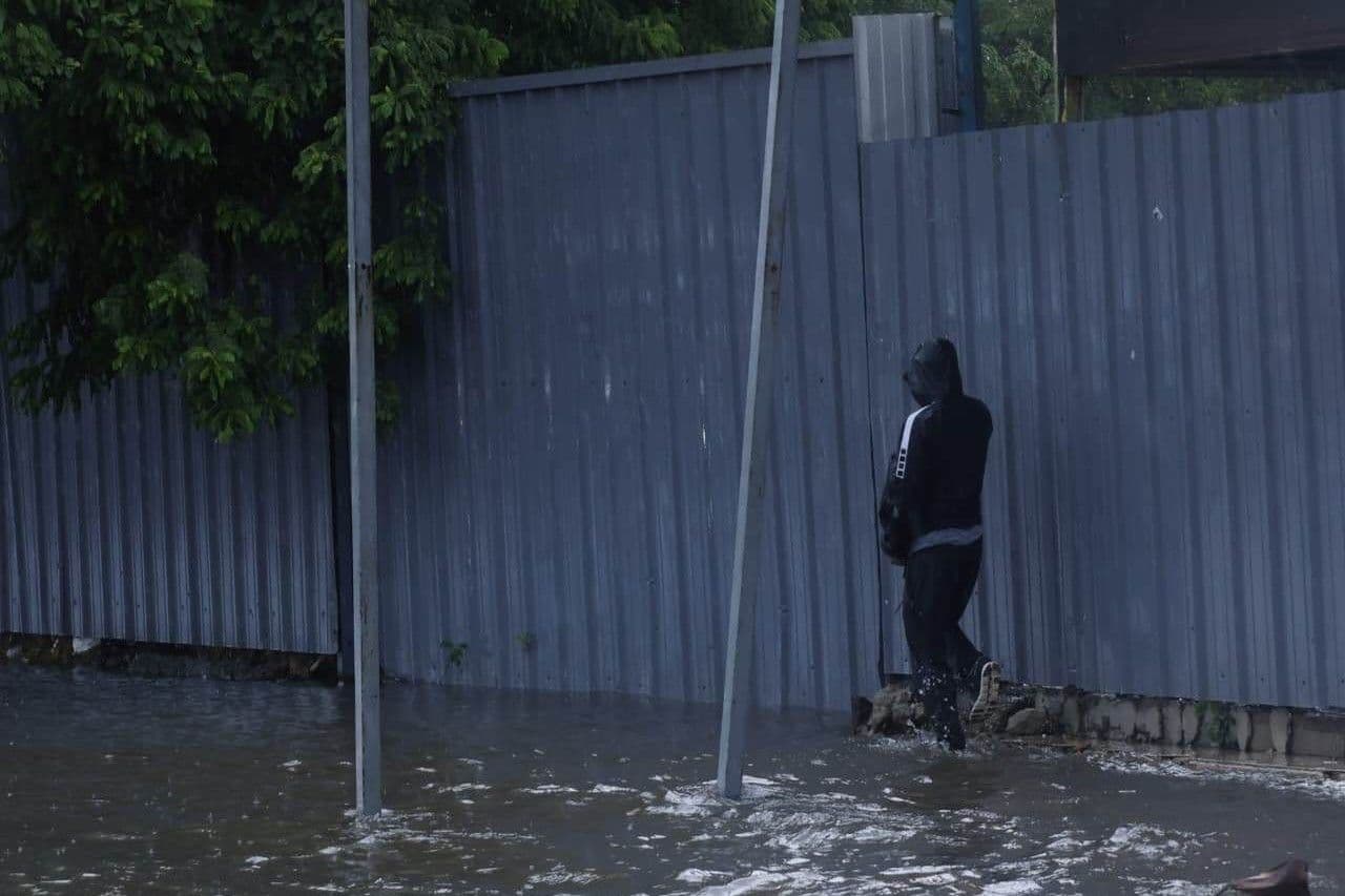 Inundaciones en el Gran Santo Domingo por intensas lluvias