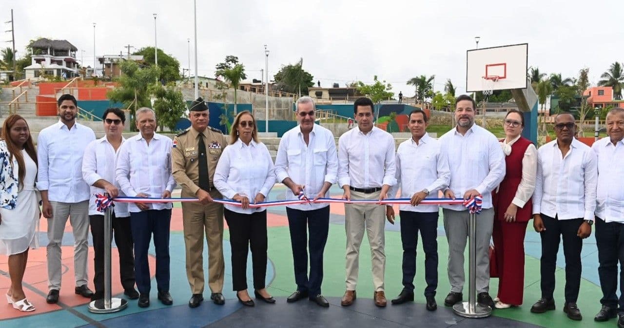 Inauguración de la primera etapa del Bulevar de la Salud en Haina