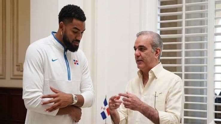 Presidente Abinader felicita a Karl-Anthony Towns por título de la NBA