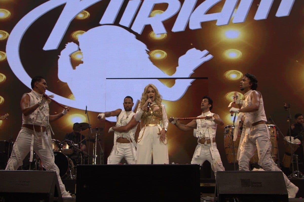 Miriam Cruz triunfa en Caracas durante evento de merengue