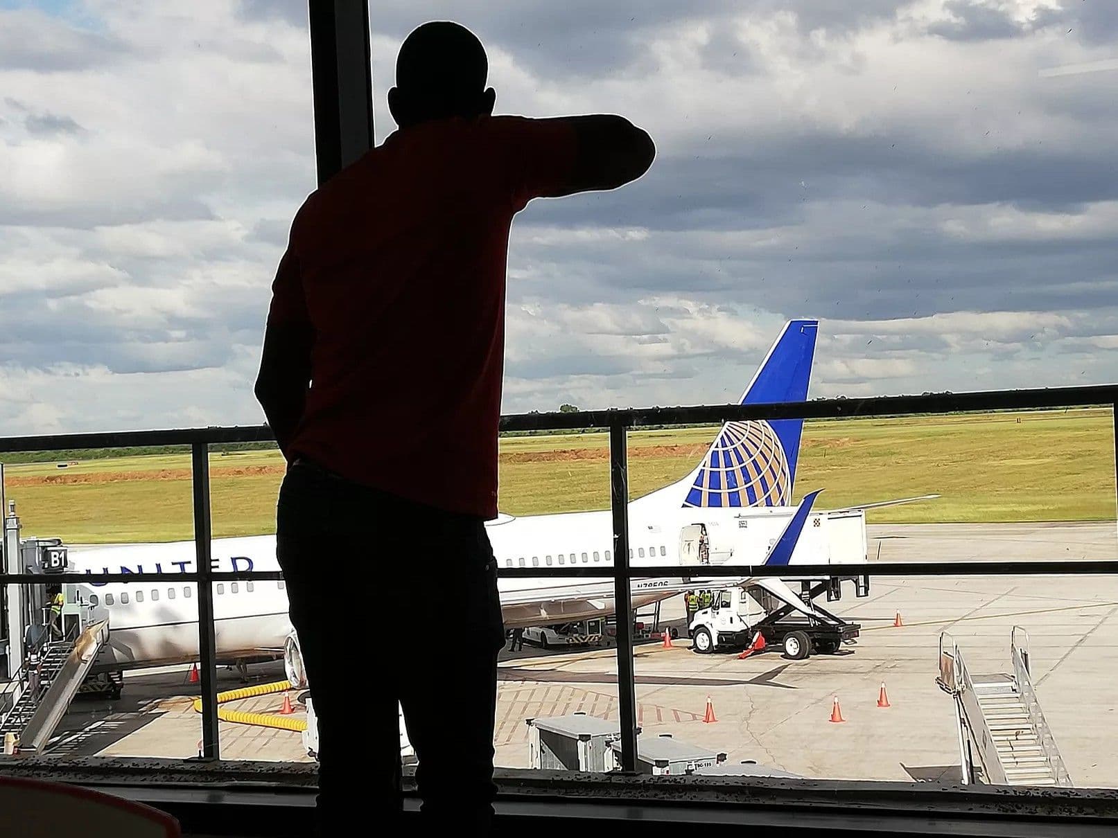 Gobierno dominicano moderniza formulario E-Ticket para agilizar trámites migratorios
