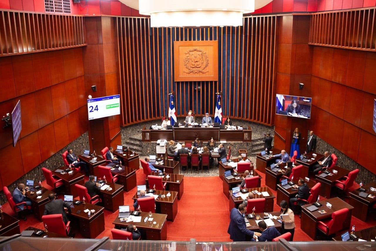 Senado discute propuesta de reforma fiscal