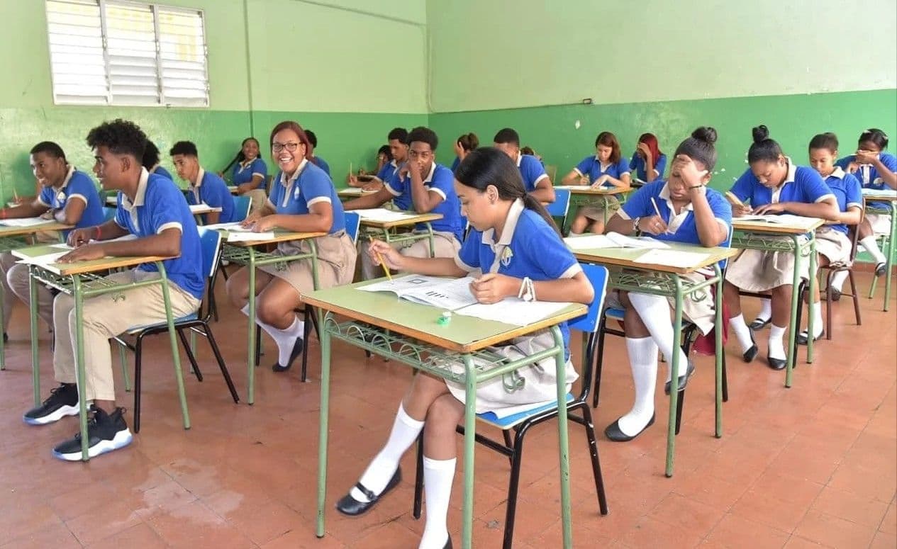 Educación detalla proceso de inscripción para Pruebas Nacionales pendientes