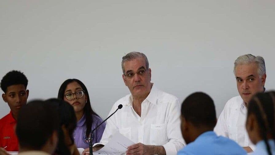 Abinader ordena plan de infraestructura escolar en Independencia