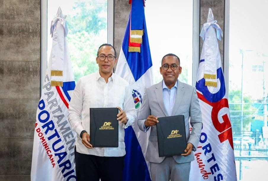 Acuerdo para renovación de pasaportes en aeropuertos dominicanos