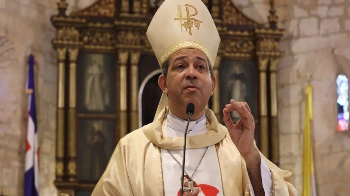 León XIV acepta renuncia de Ozoria y nombra a Morel Diplán en Santo Domingo