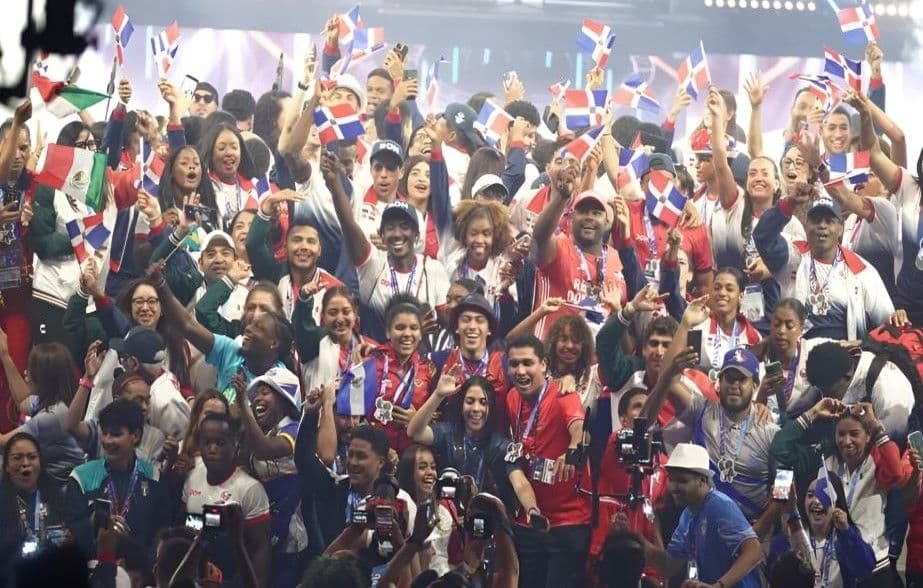 Cámara de Cuentas rinde homenaje a medallistas dominicanos de Santo Domingo 2026