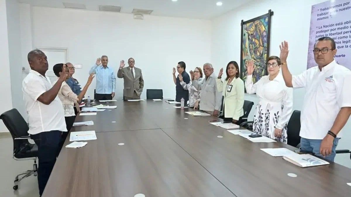 Ministerio de Trabajo anuncia aumento salarial del 25% en sector agrícola