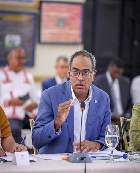 MINERD anuncia pago de deudas a contratistas escolares entre septiembre y diciembre