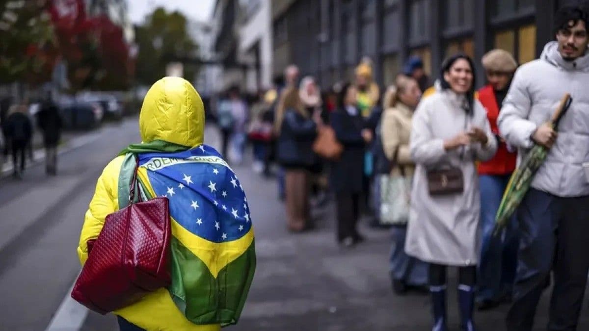 Apertura de colegios electorales para la segunda vuelta presidencial en Brasil