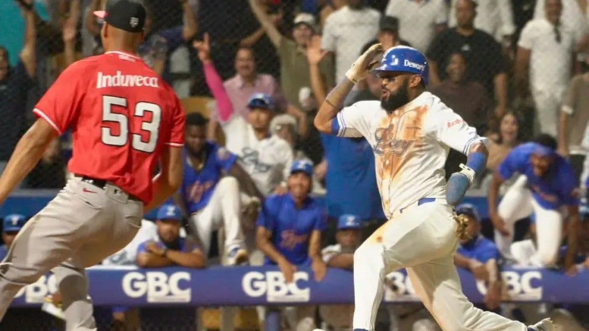 Desarrollo de la temporada de béisbol invernal dominicano